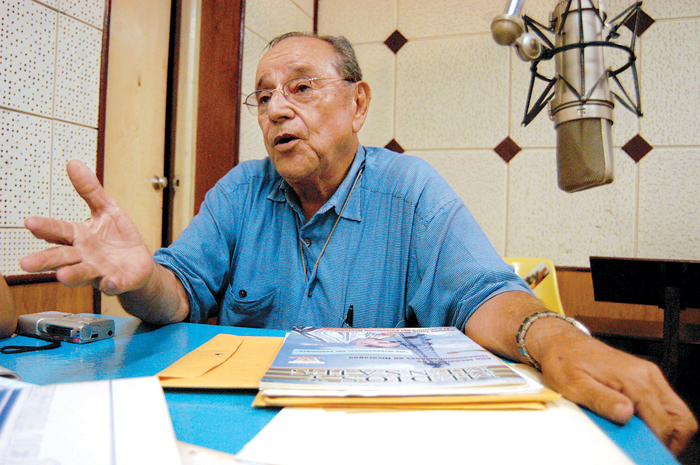 Rodolfo Tapia: «Moriría sin la radio»
